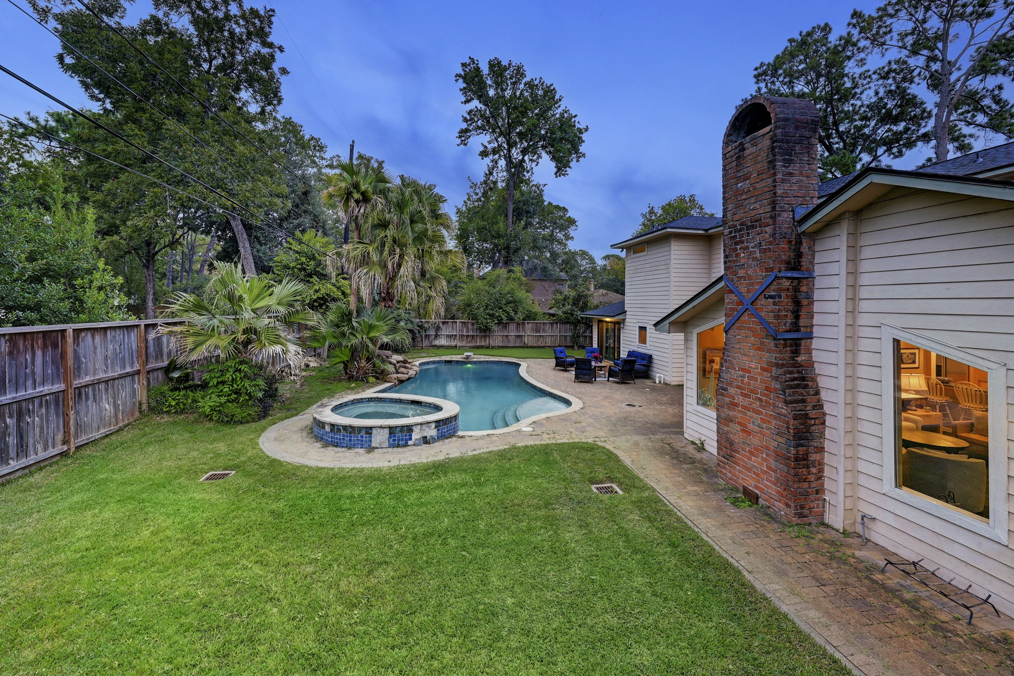 11322 Surrey Oaks Lane