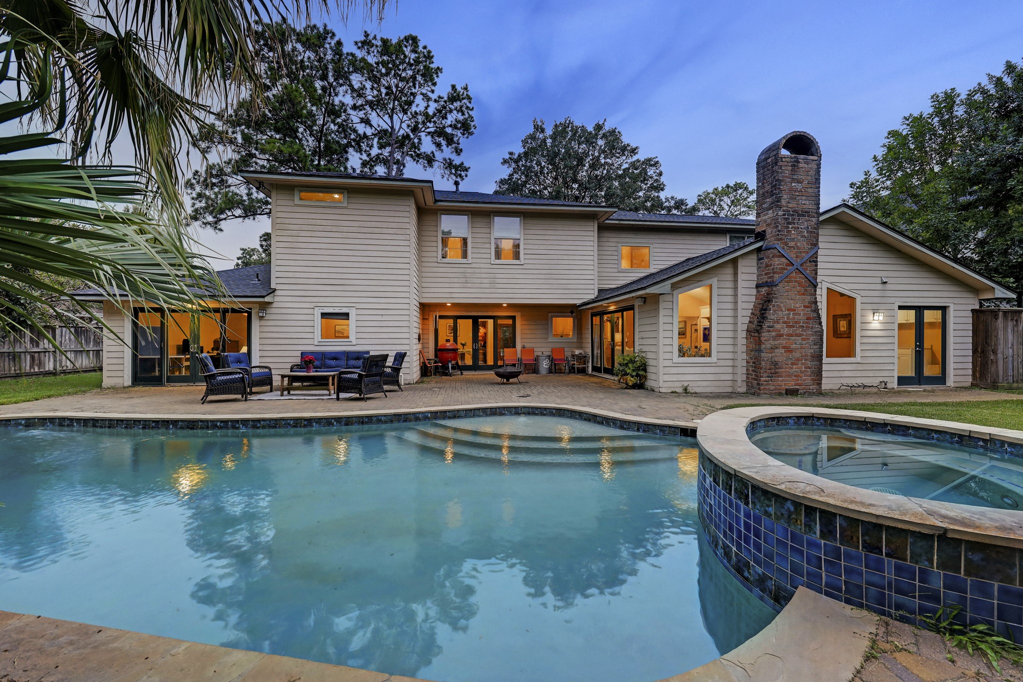 11322 Surrey Oaks Lane