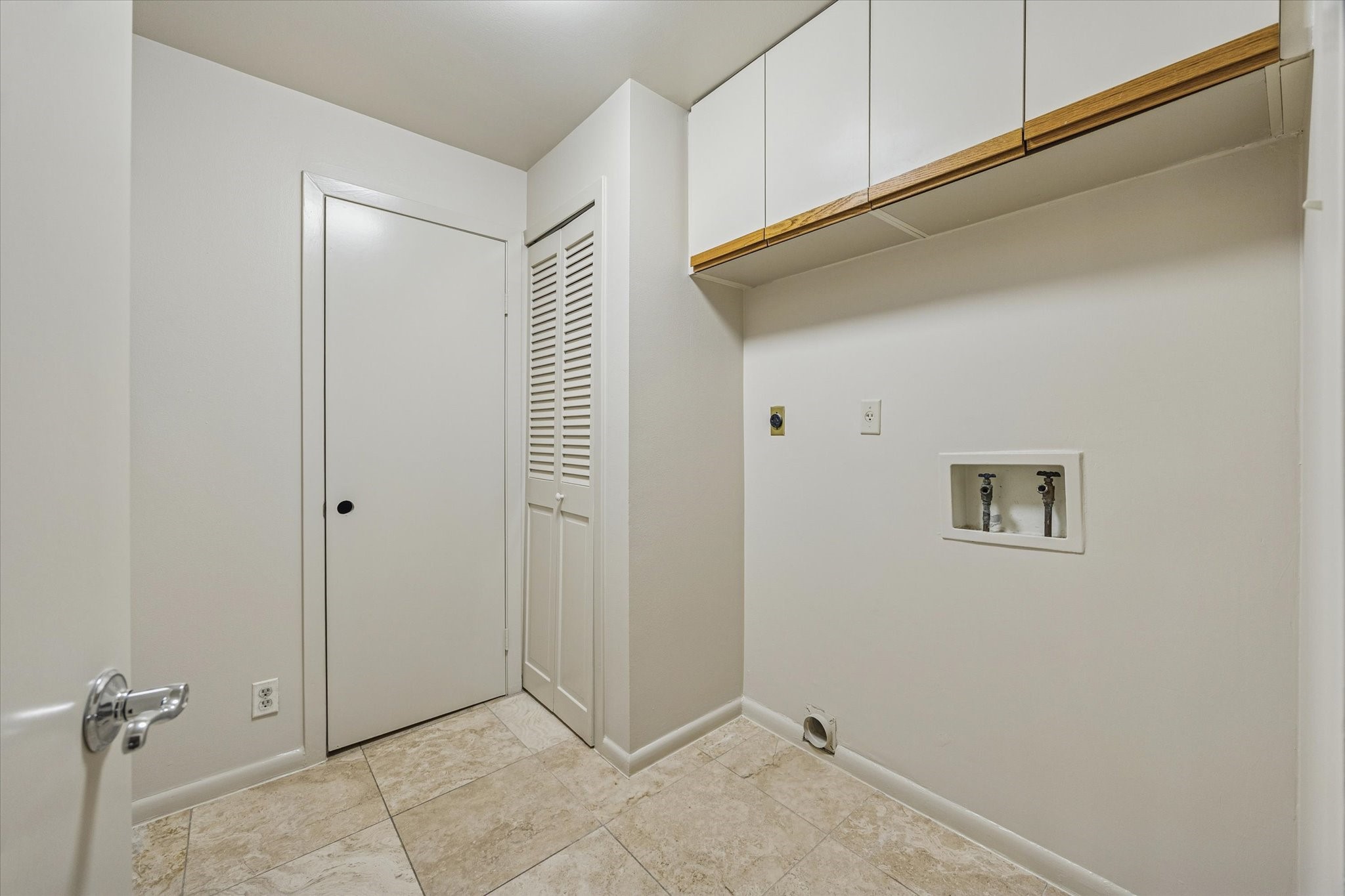 49 Briar Hollow Lane #203