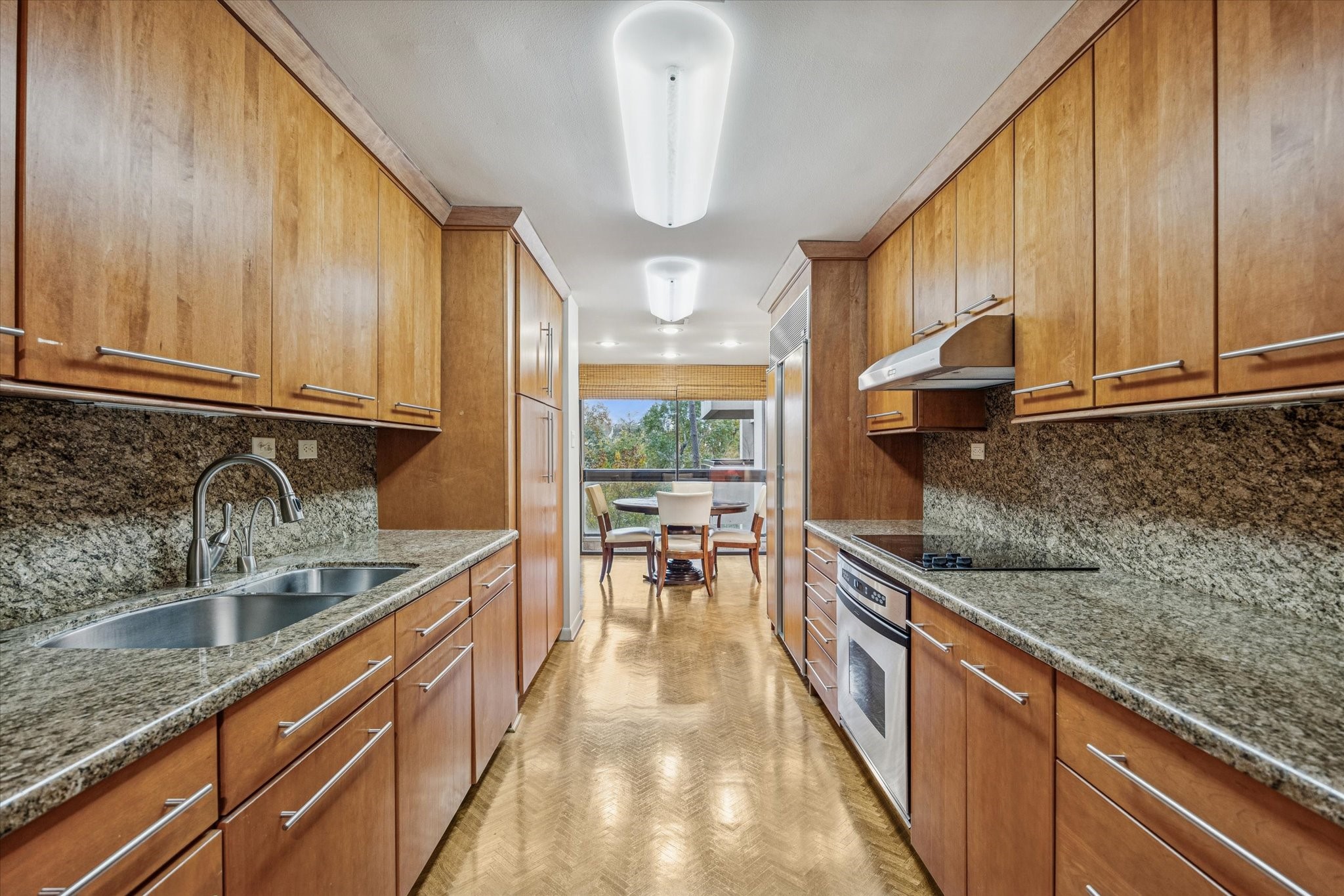 49 Briar Hollow Lane #203