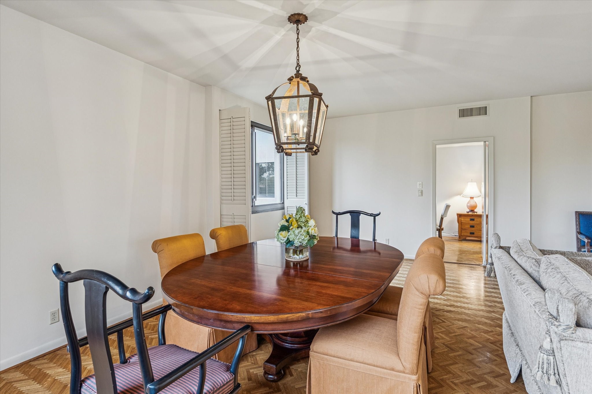 49 Briar Hollow Lane #203