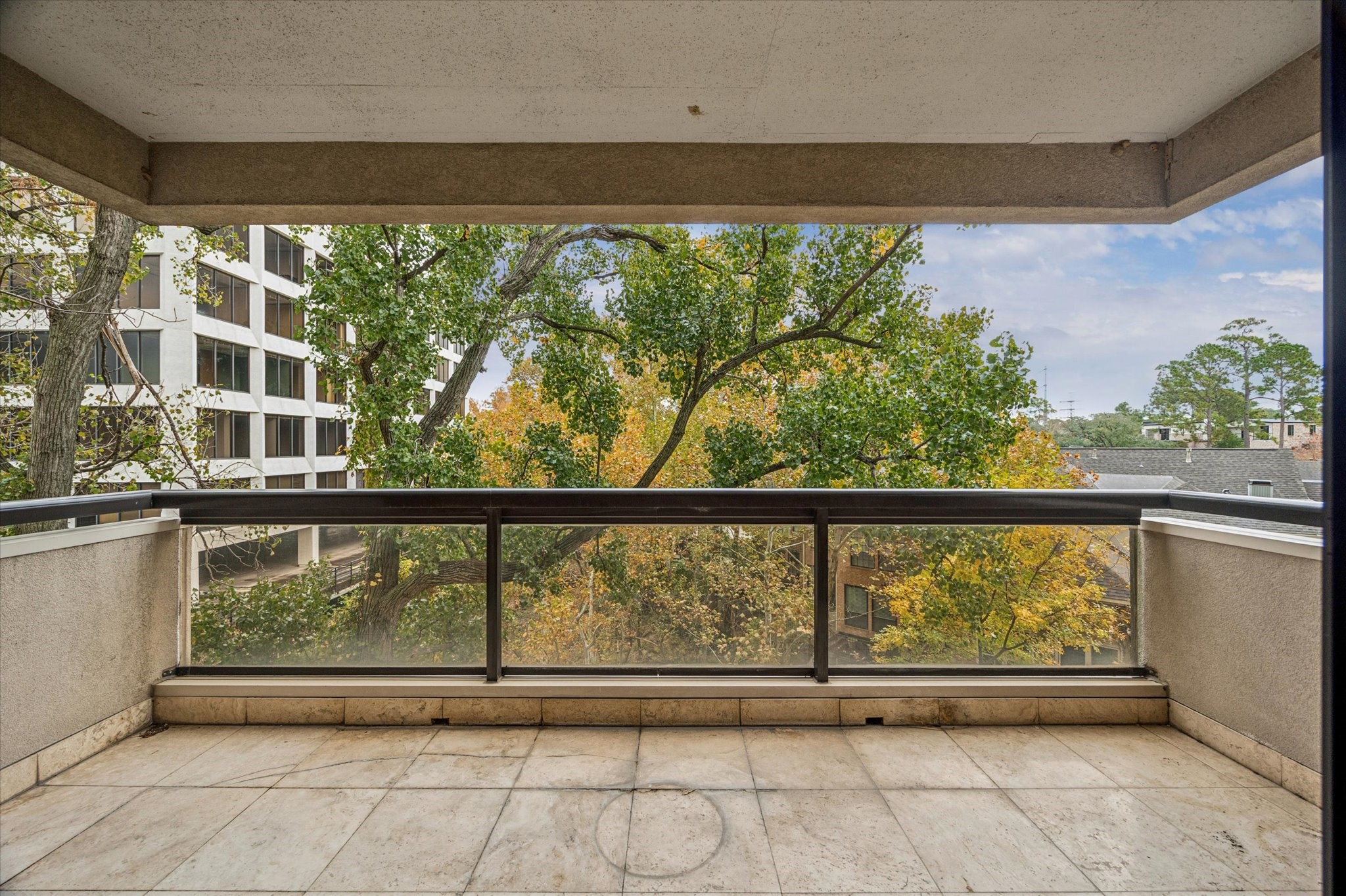 49 Briar Hollow Lane #203