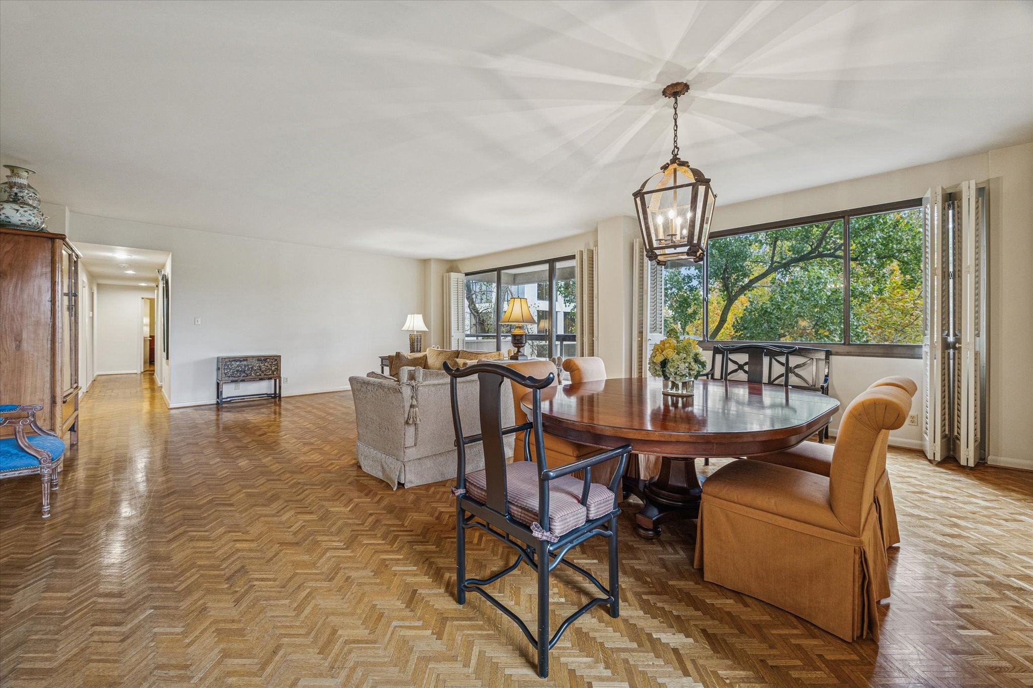 49 Briar Hollow Lane #203