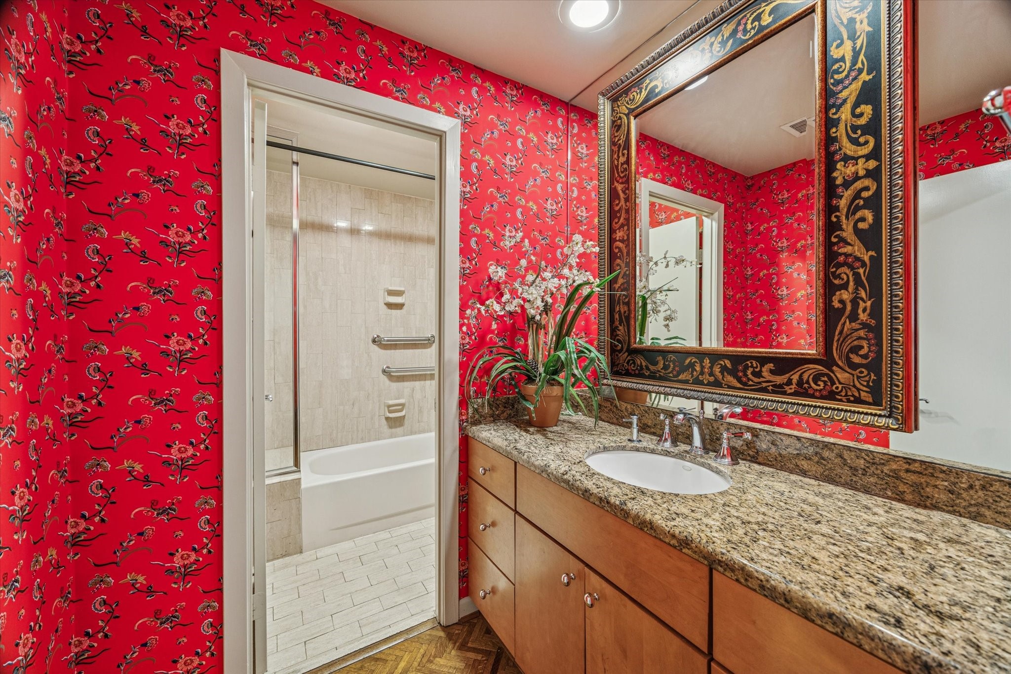 49 Briar Hollow Lane #203