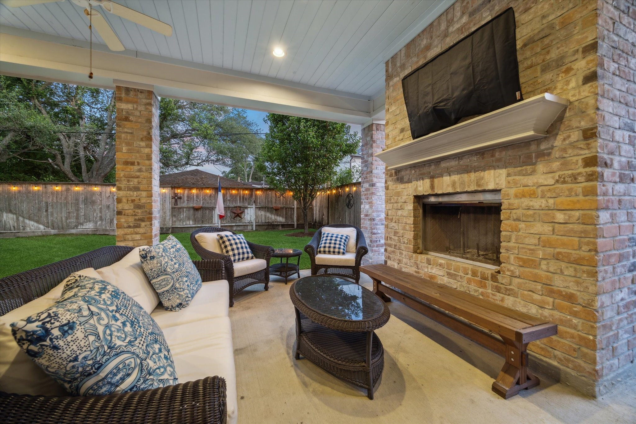 6225 Piping Rock Lane