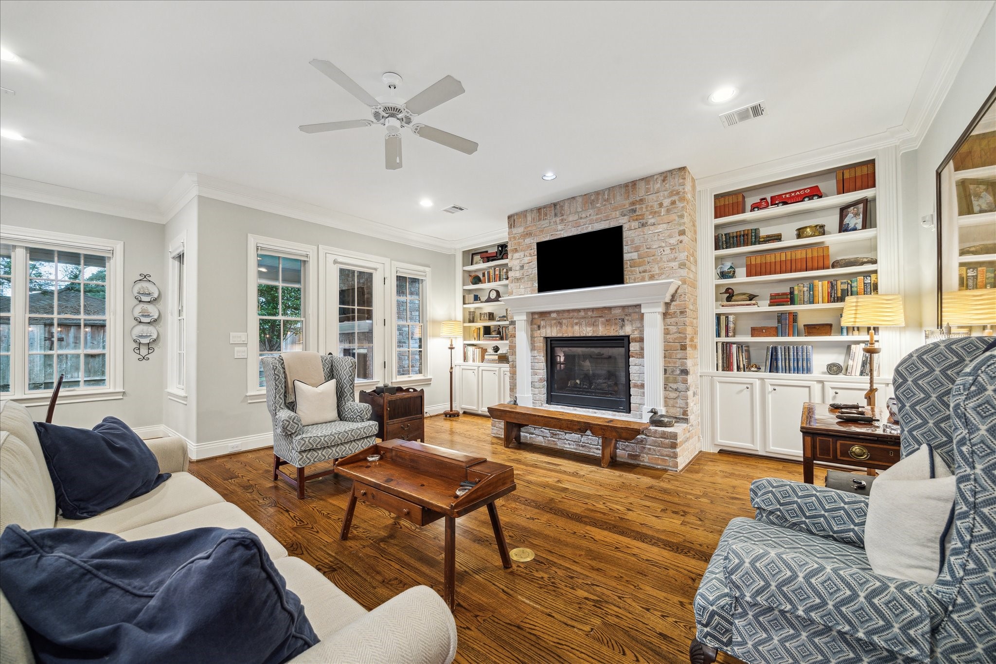 6225 Piping Rock Lane