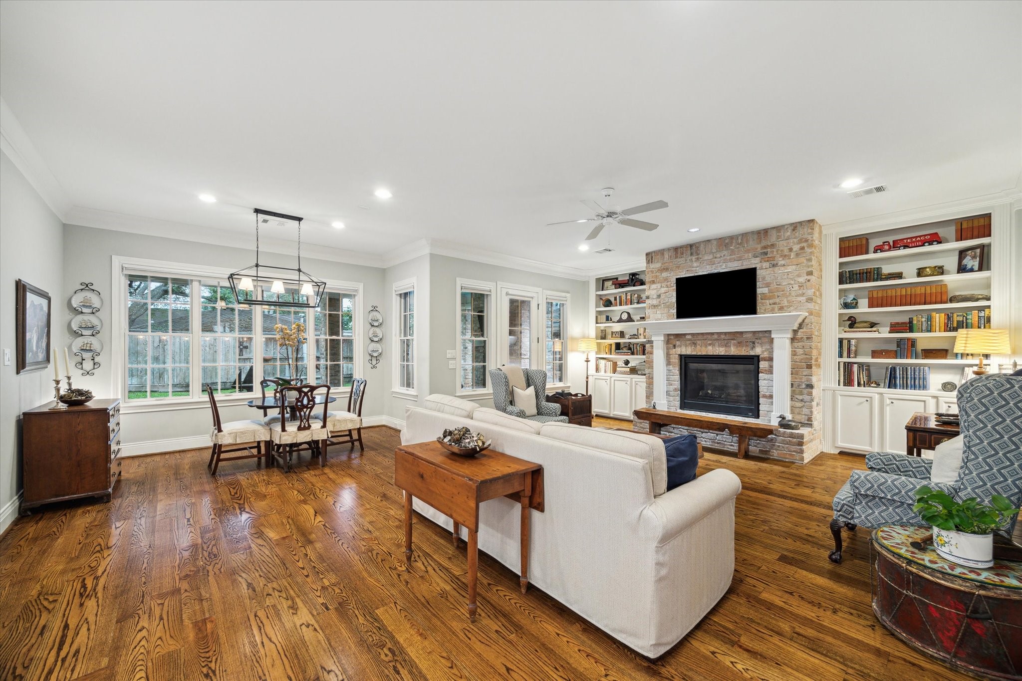 6225 Piping Rock Lane