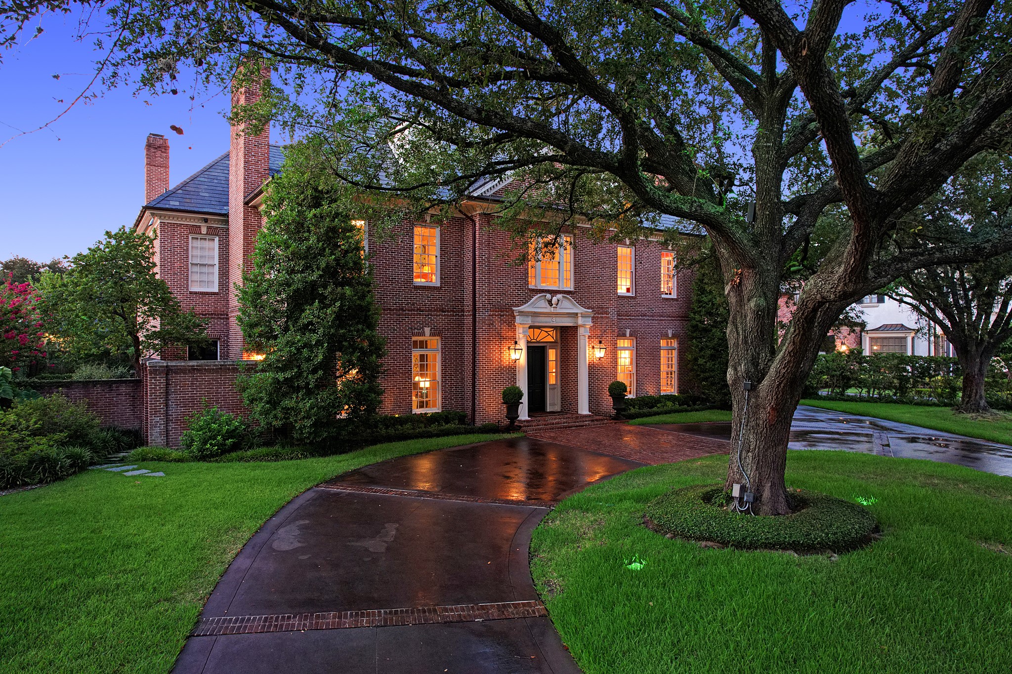 3320 Chevy Chase Drive