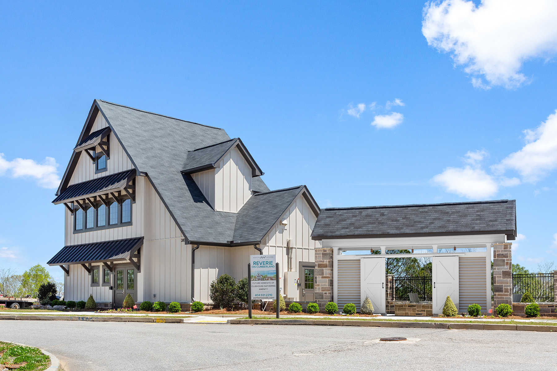3900 Danube Lane