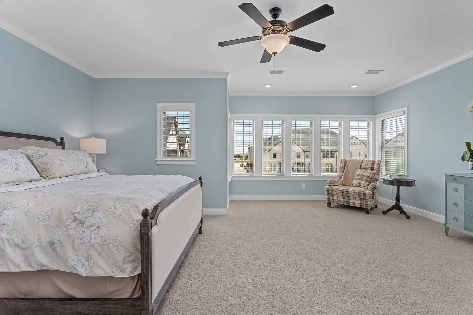 3900 Danube Lane