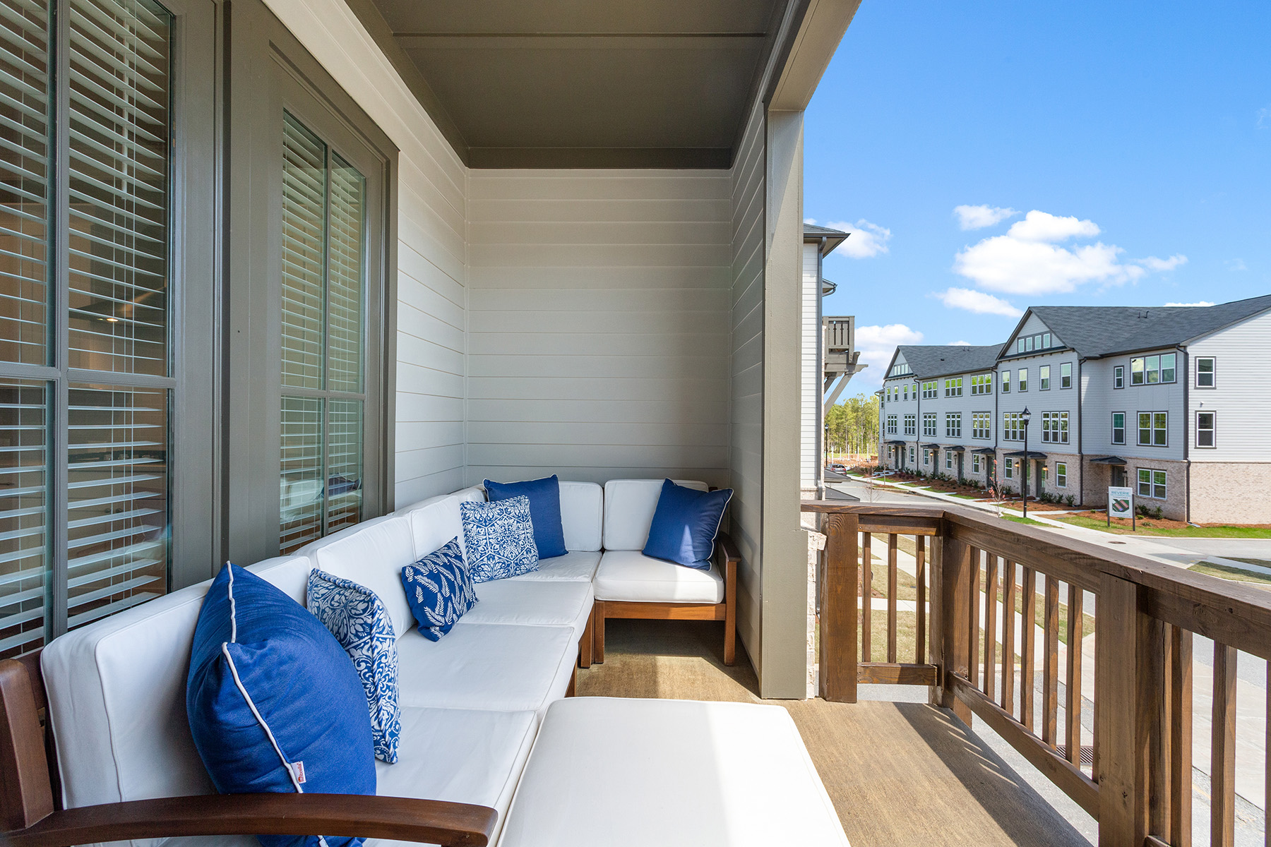 3900 Danube Lane