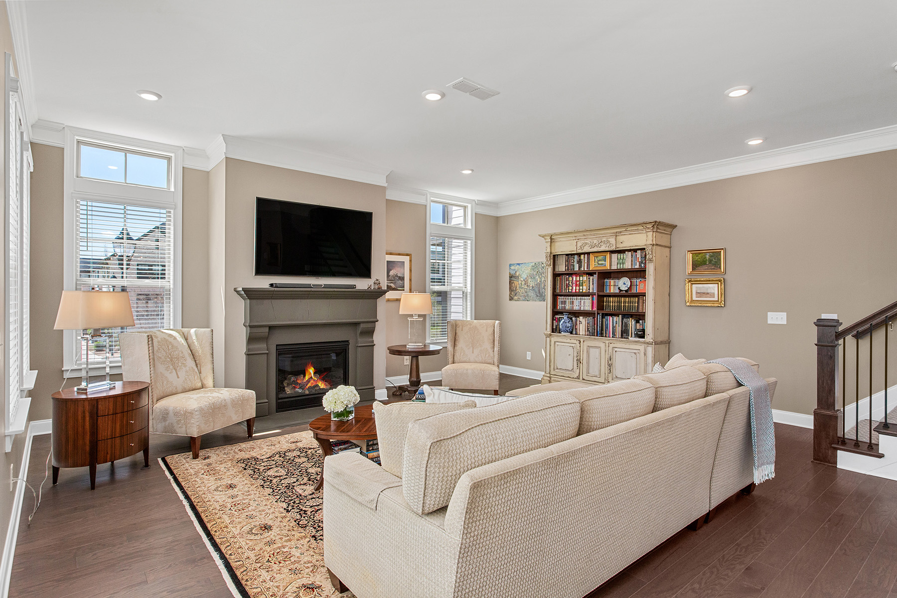 3900 Danube Lane