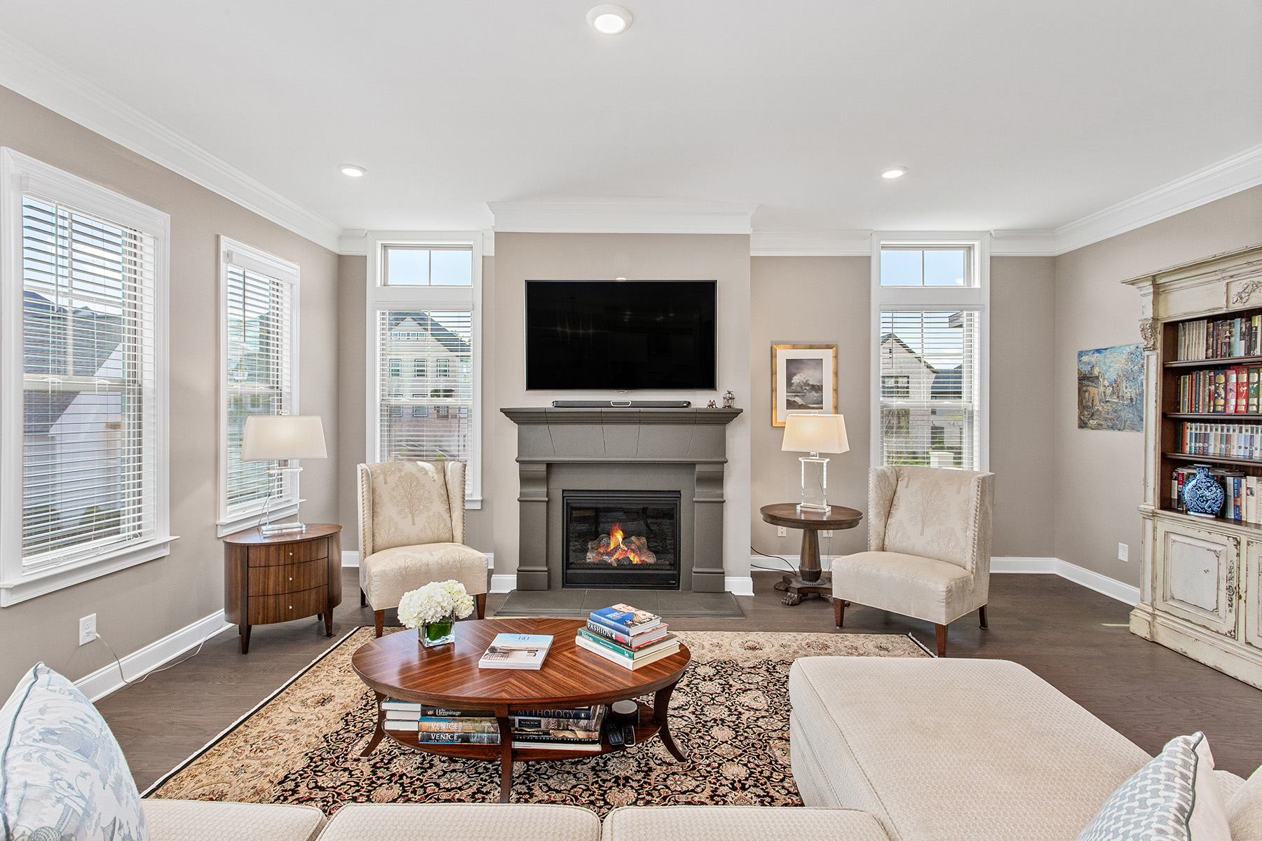 3900 Danube Lane