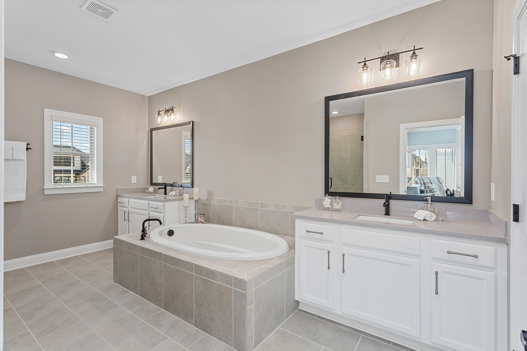 3900 Danube Lane