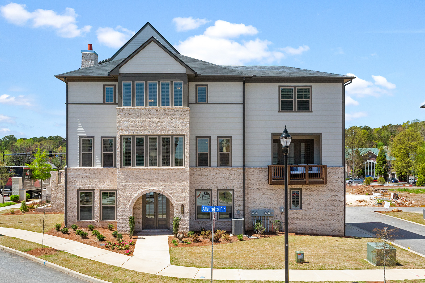 3900 Danube Lane