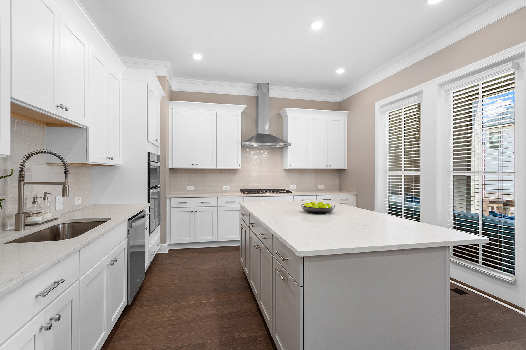 3900 Danube Lane