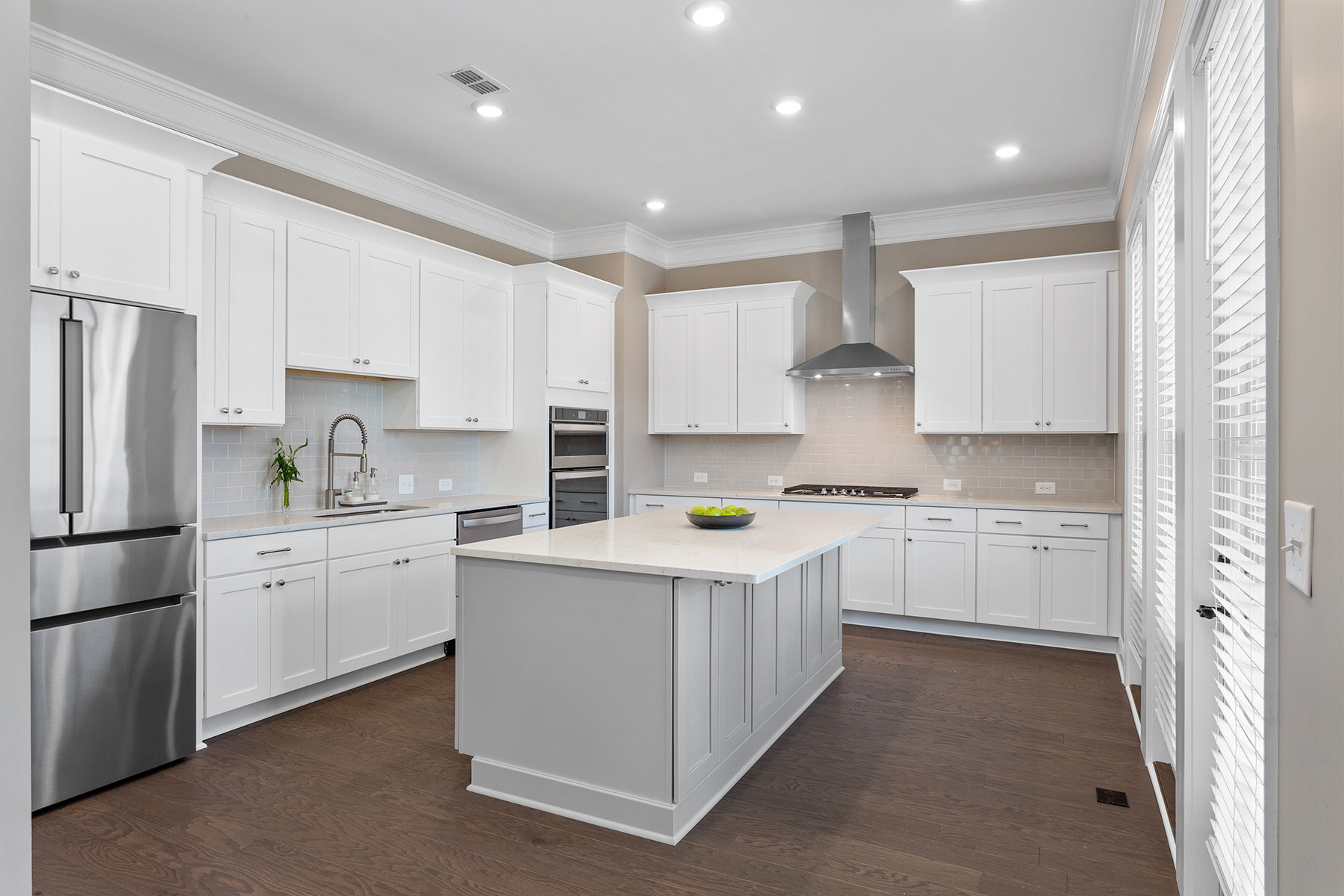 3900 Danube Lane