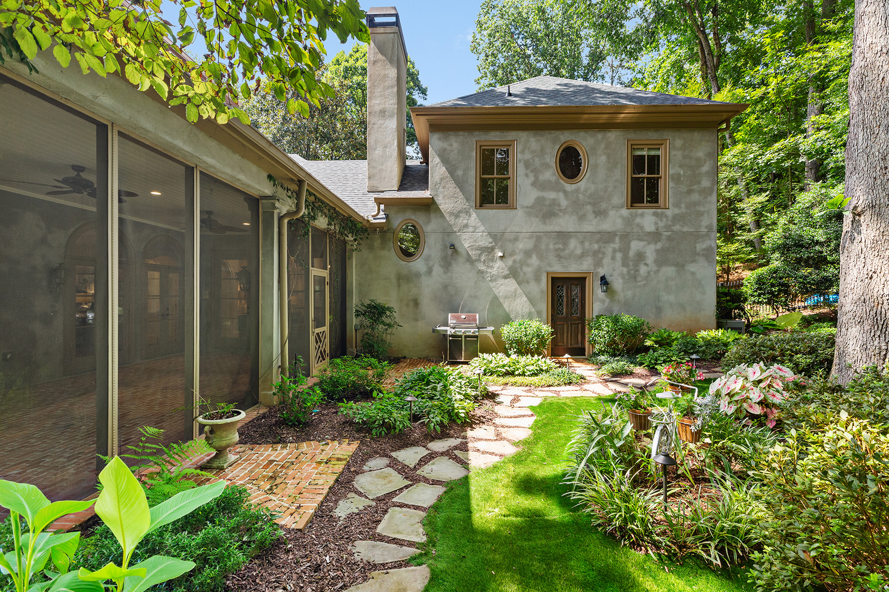 3376 Inman Drive
