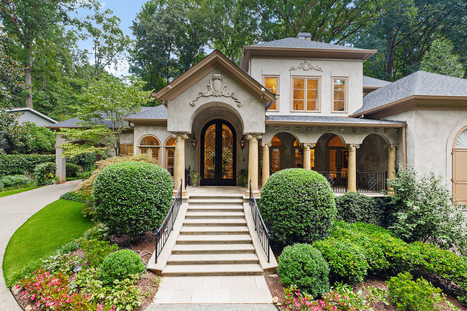 3376 Inman Drive