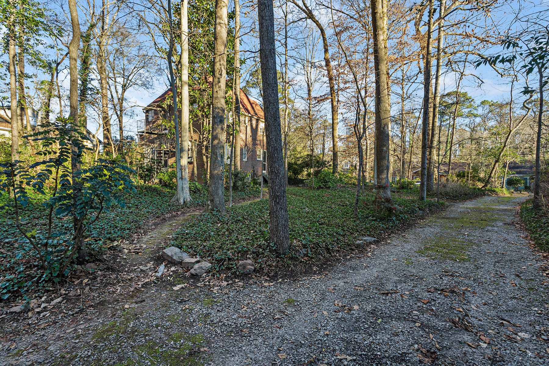 1796 Ridgewood Drive