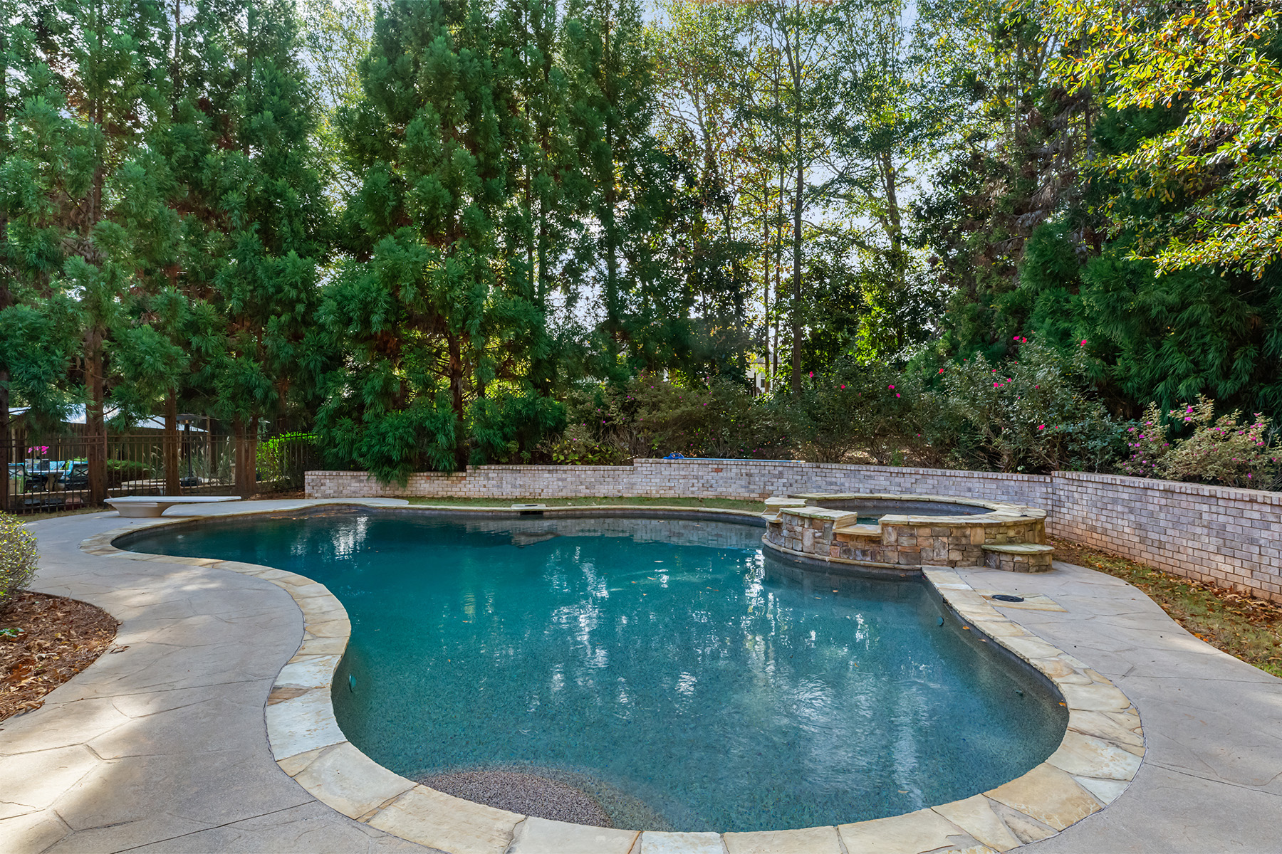 1245 Stonecroft Way