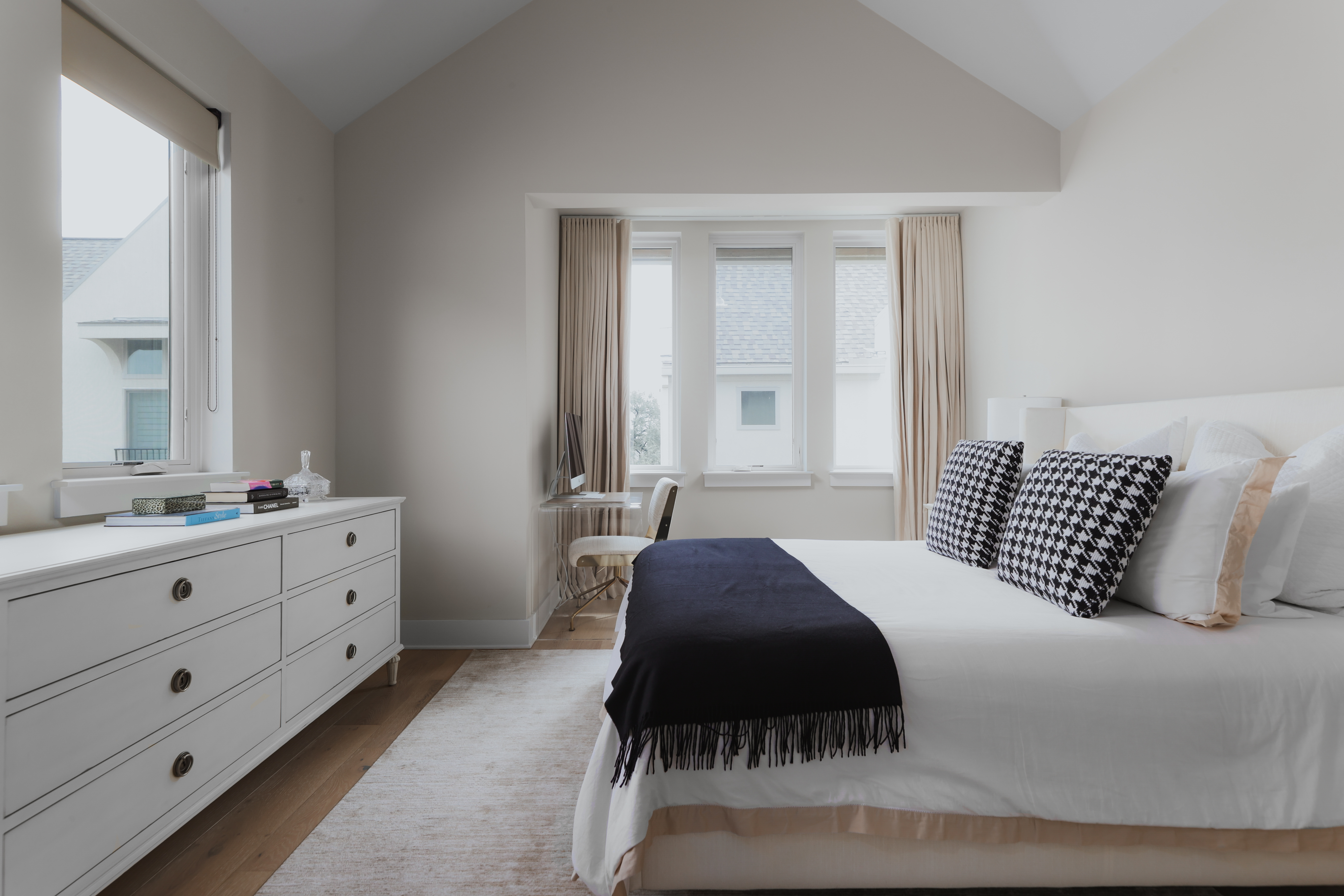 2300 Enfield Road Unit 203 