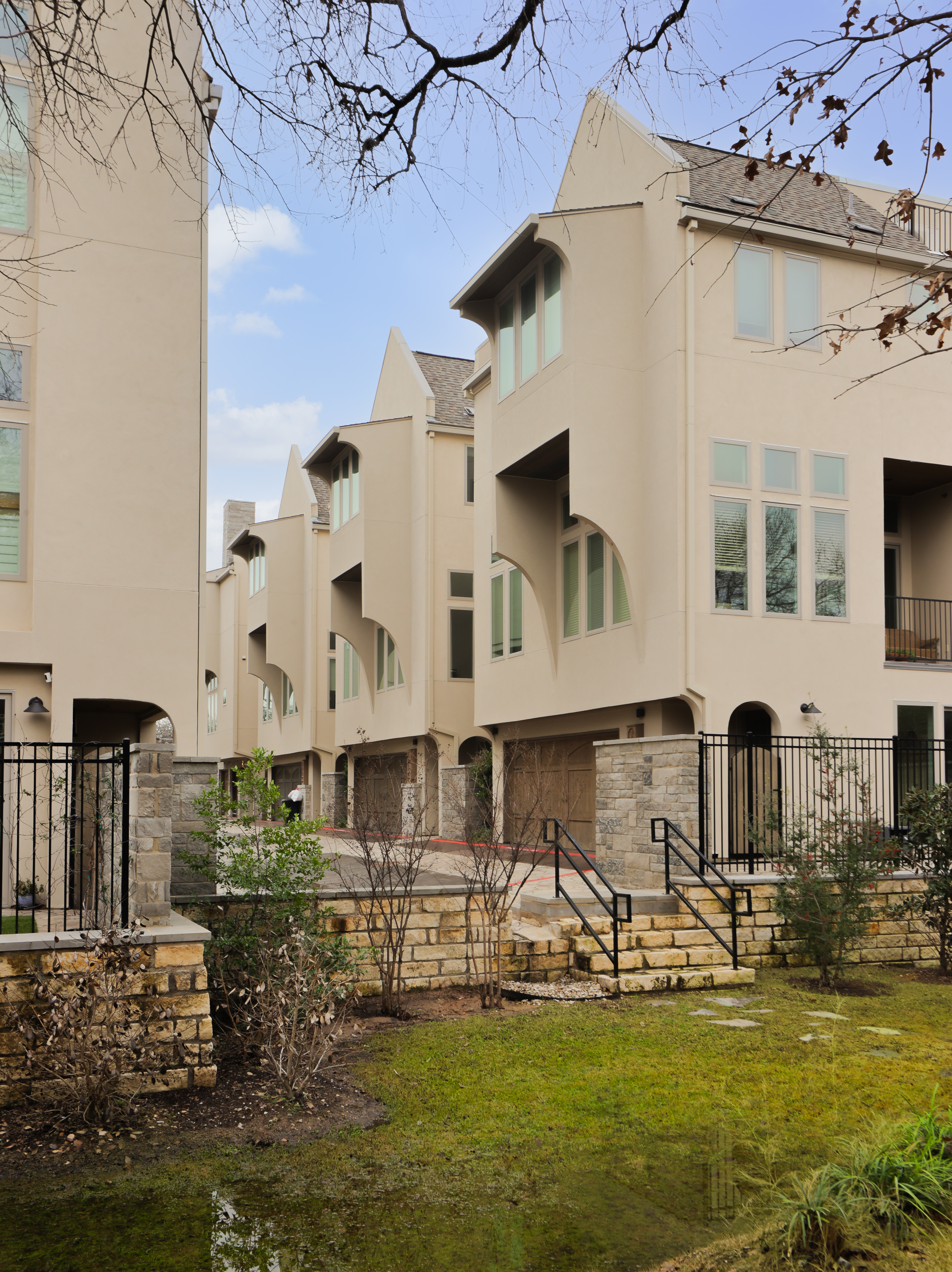 2300 Enfield Road Unit 203 