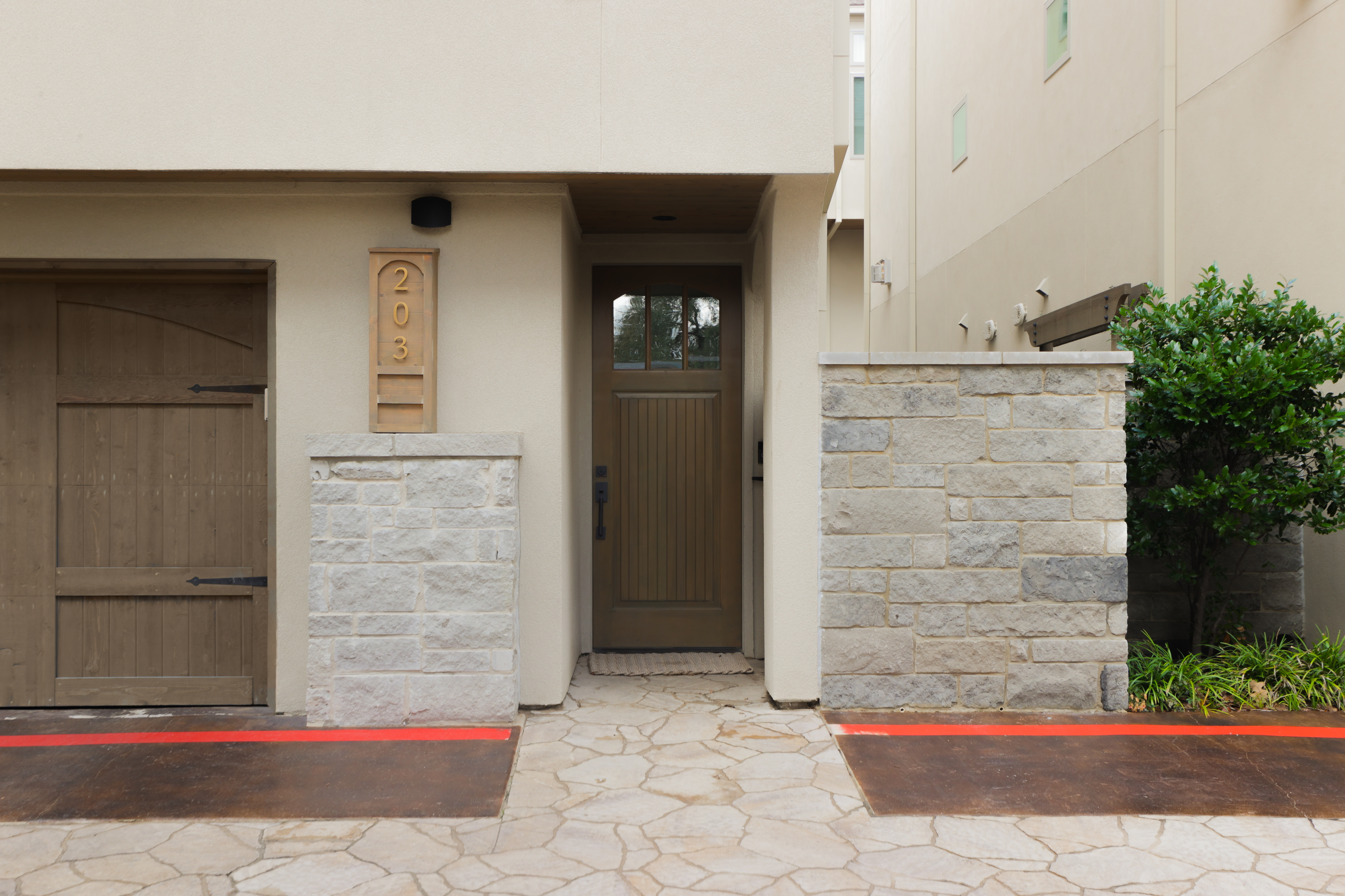 2300 Enfield Road Unit 203 