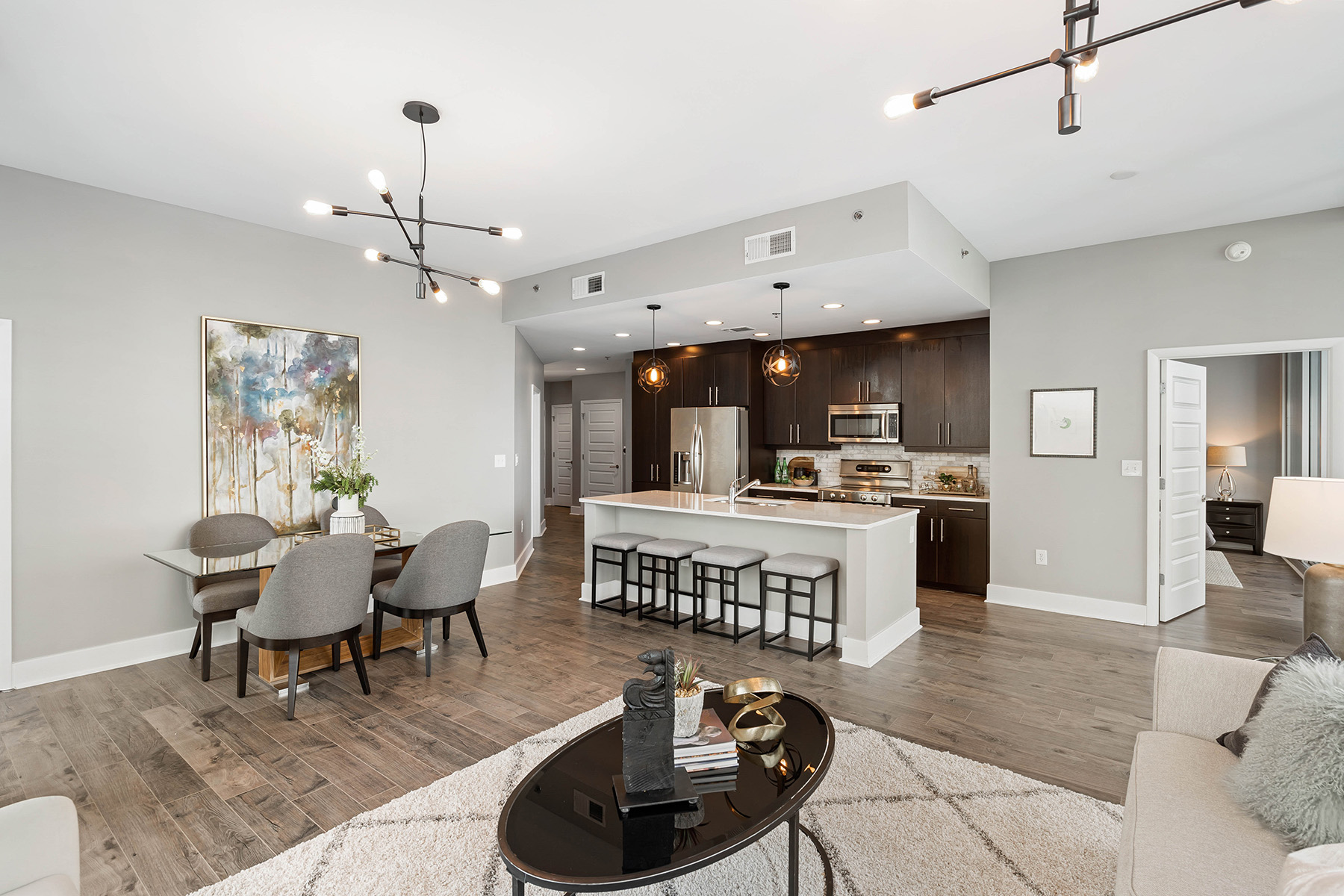 1080 Peachtree Street No. 1402
