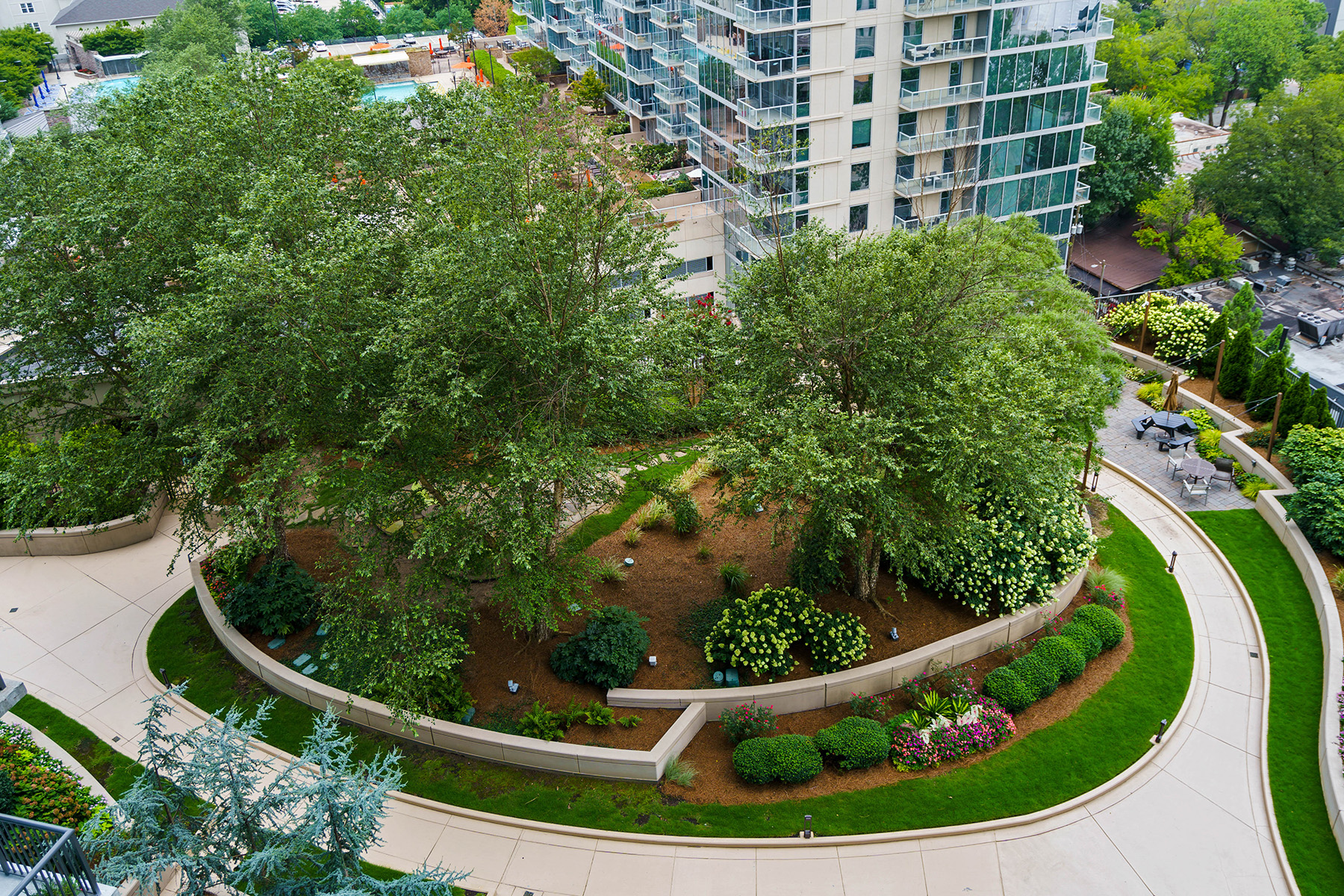 1080 Peachtree Street No. 1402