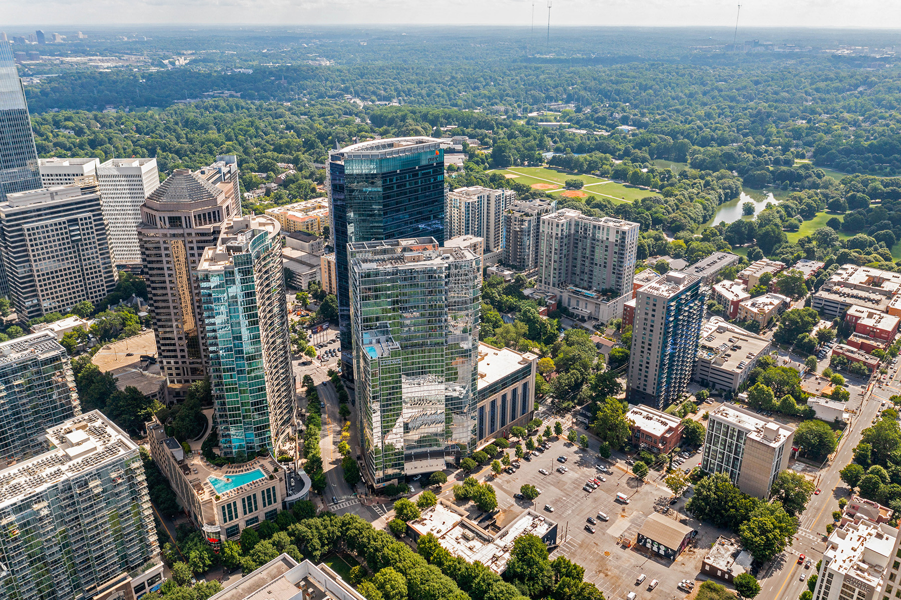 1080 Peachtree Street No. 1402