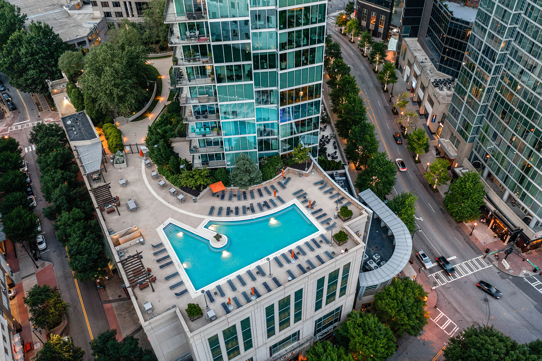1080 Peachtree Street No. 1402