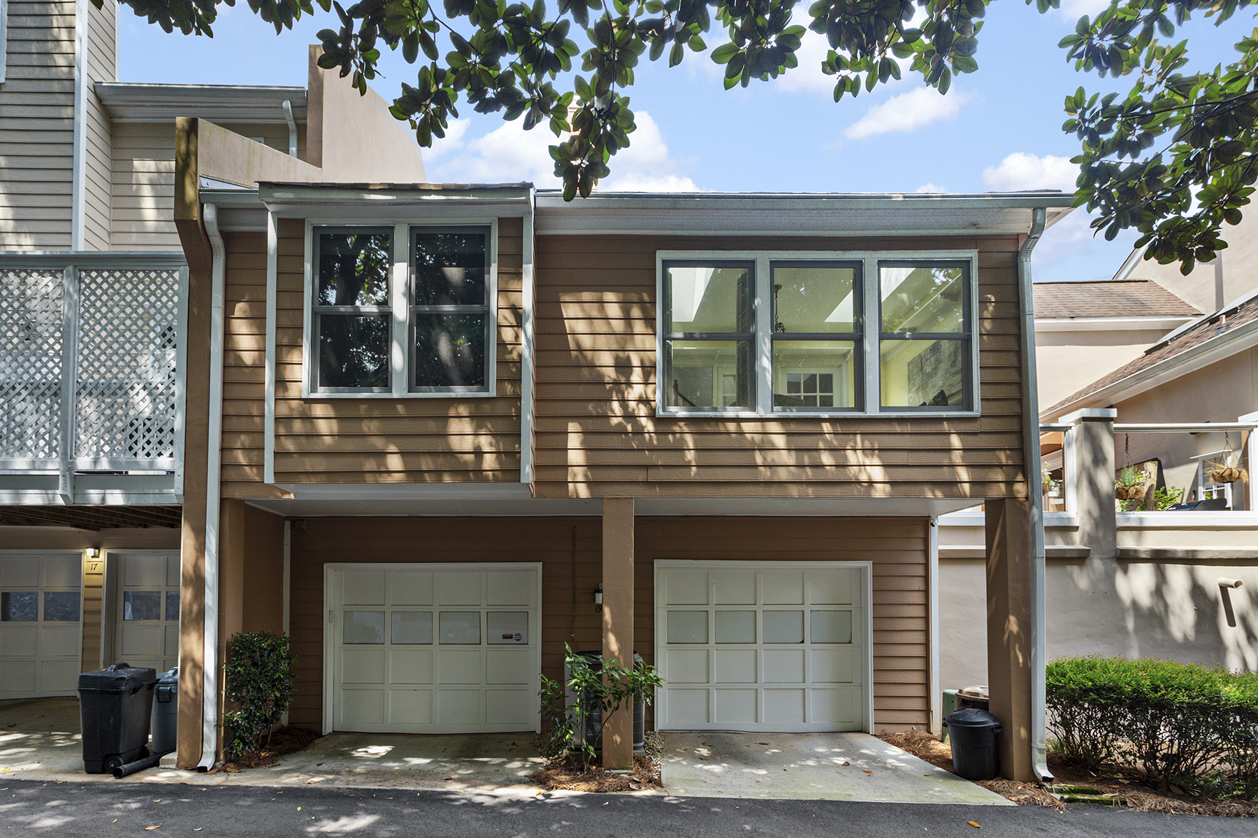 19 Lullwater Estate