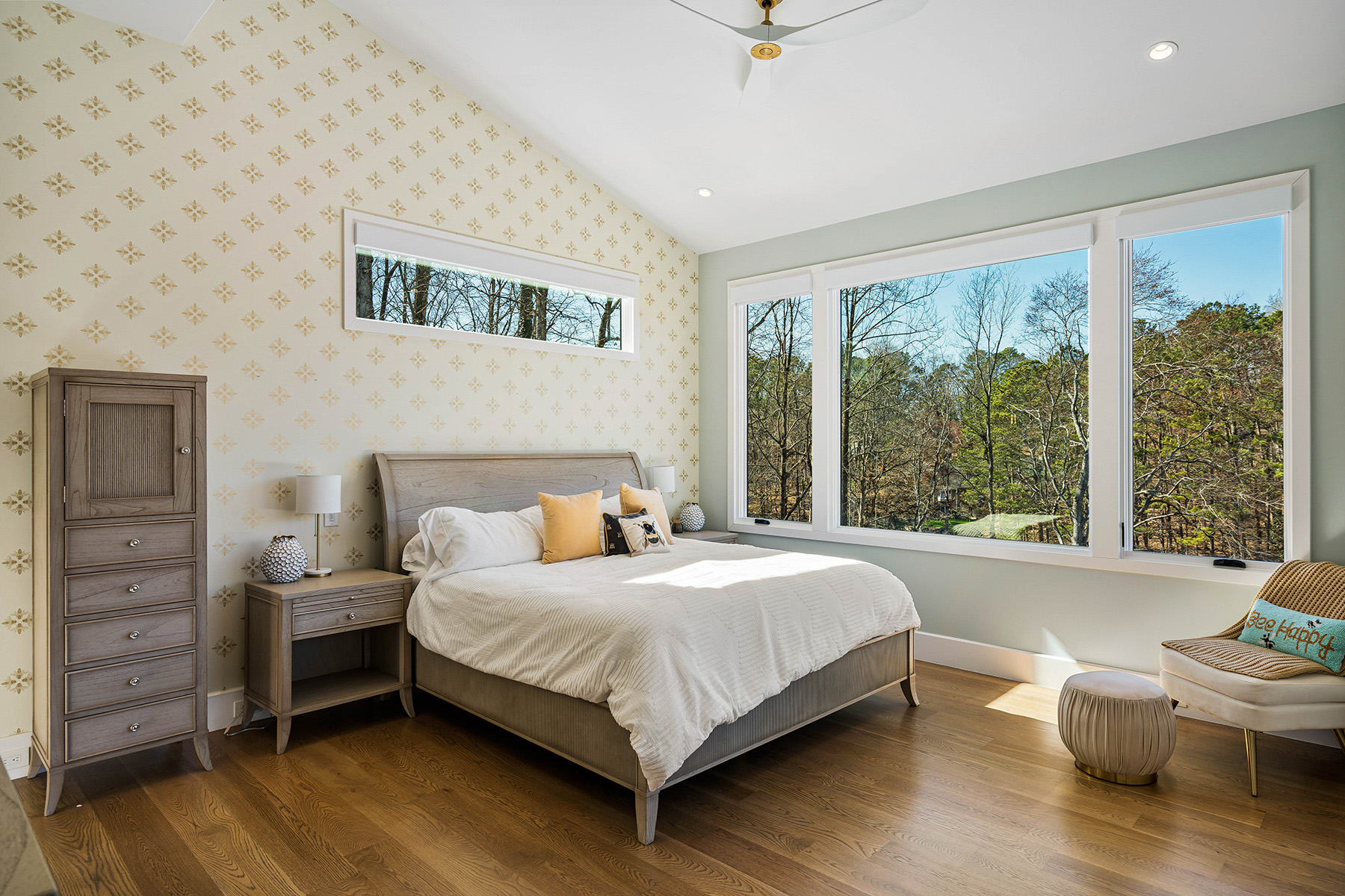 660 Atlanta Country Club Drive