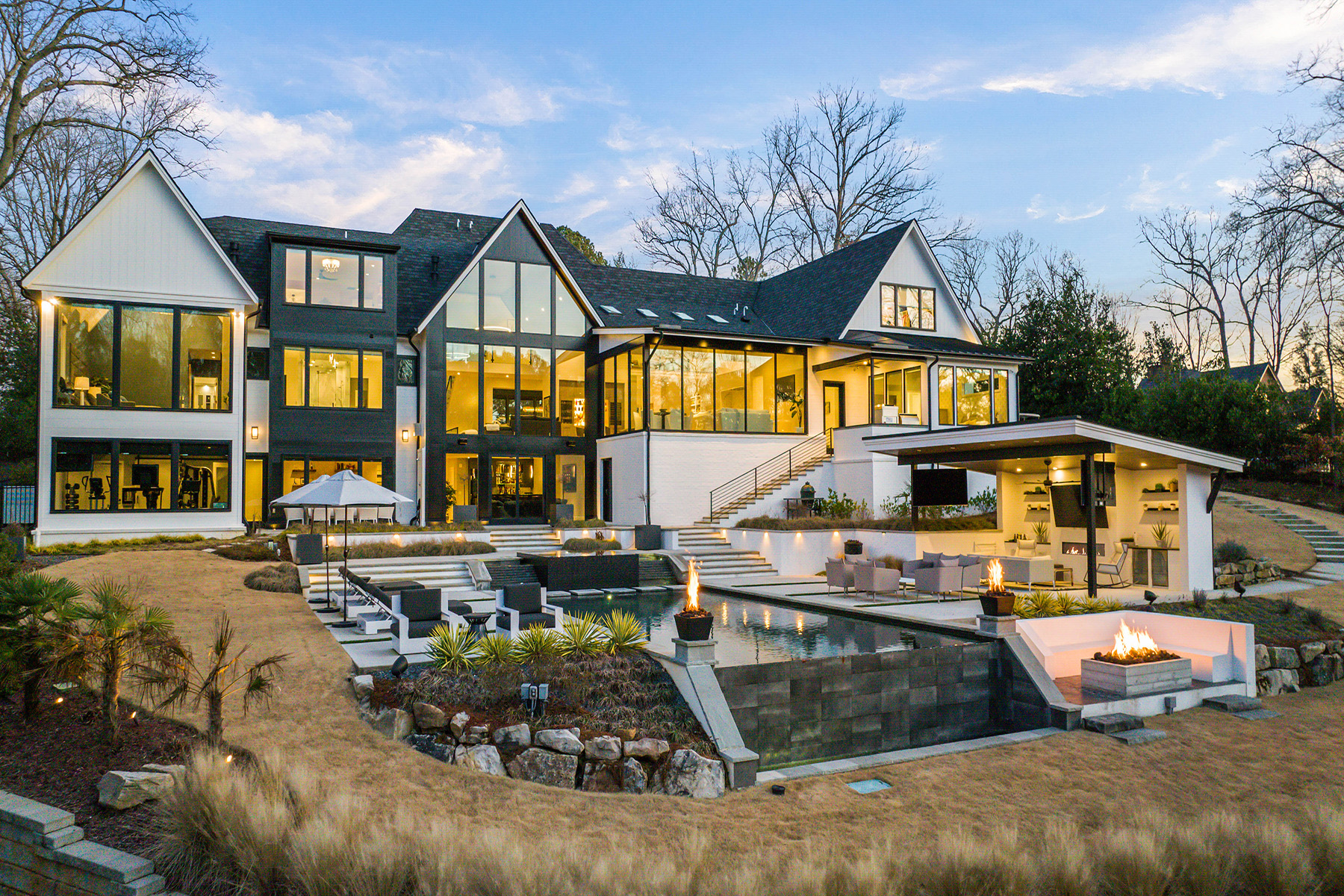 660 Atlanta Country Club Drive