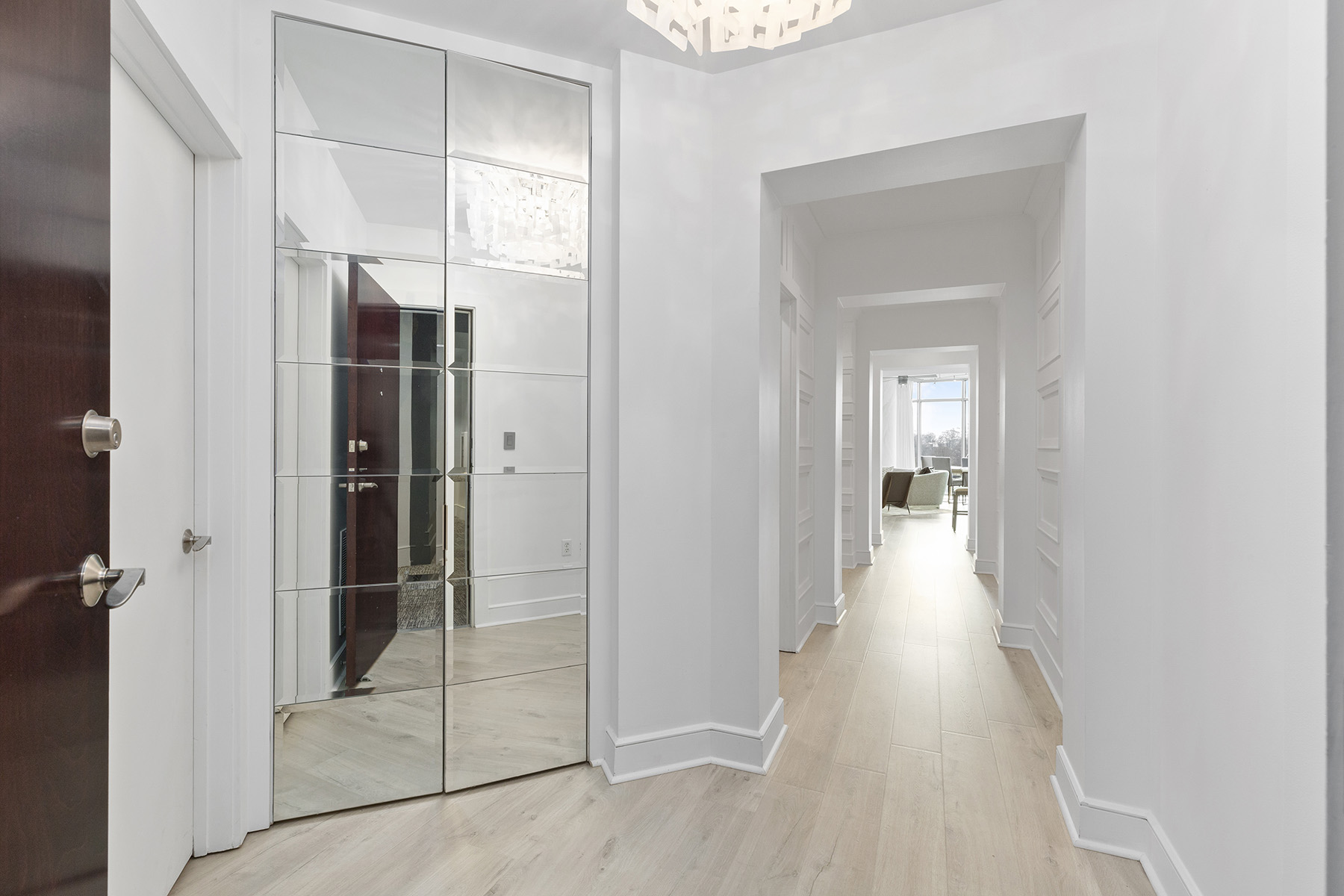 222 12th Street No. 806
