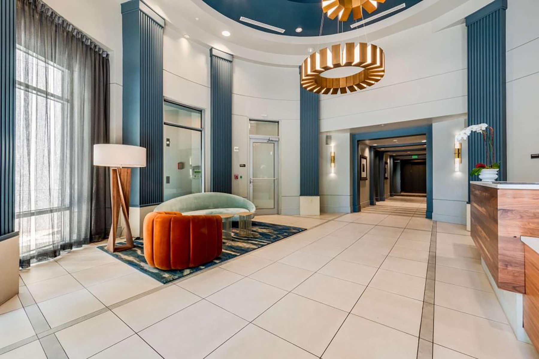 222 12th Street No. 806