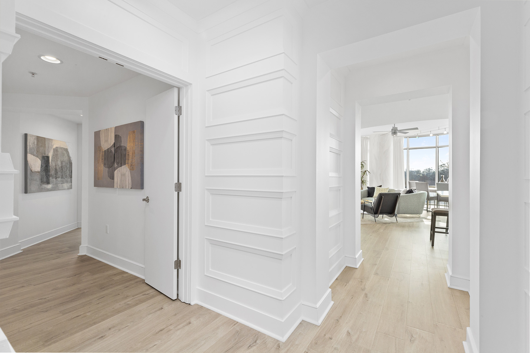 222 12th Street No. 806