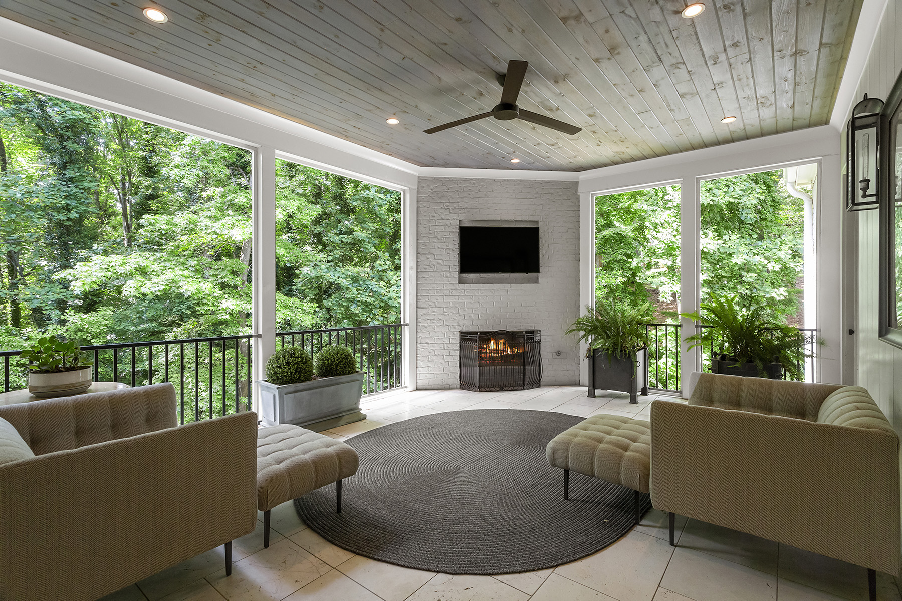 1145 Mount Paran Road