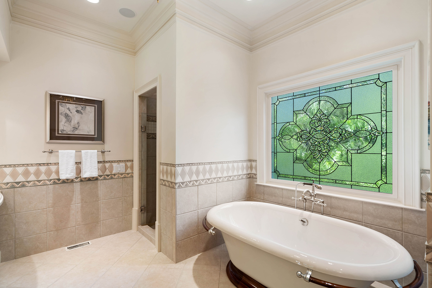 2804 Spreading Oaks Drive