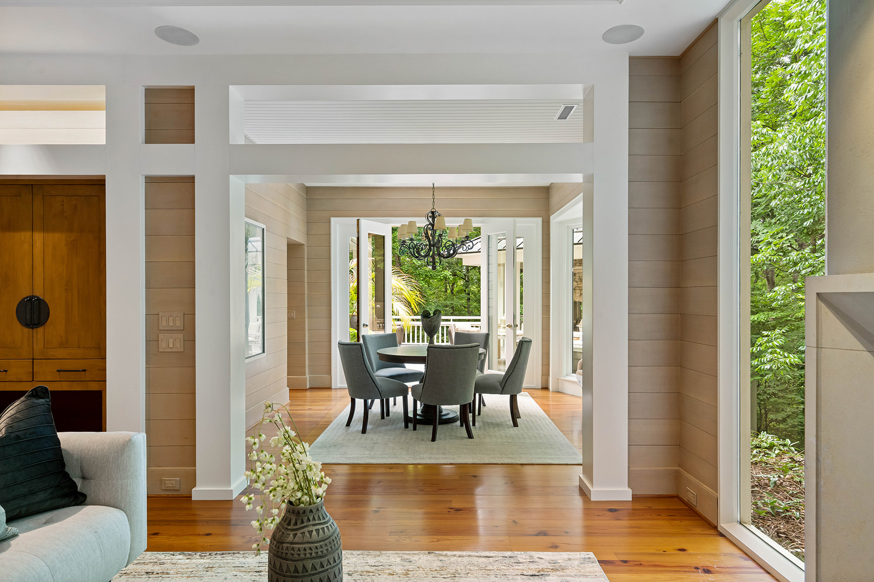 1935 W Paces Ferry Road NW