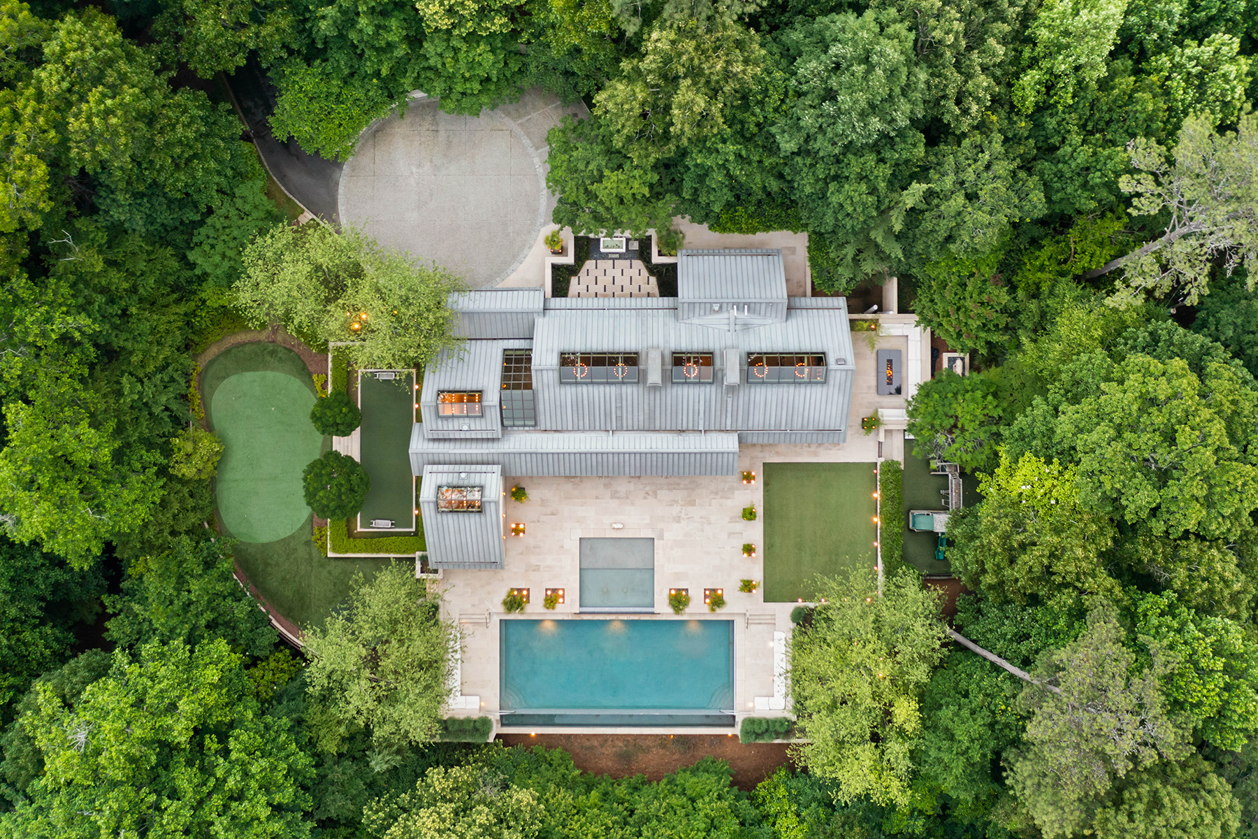 1935 W Paces Ferry Road NW