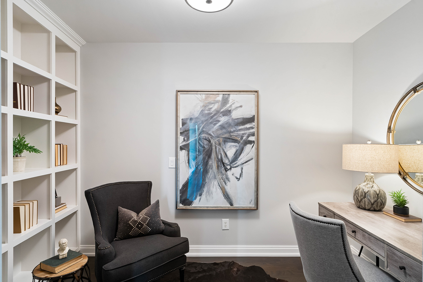 905 Juniper Street No. 414