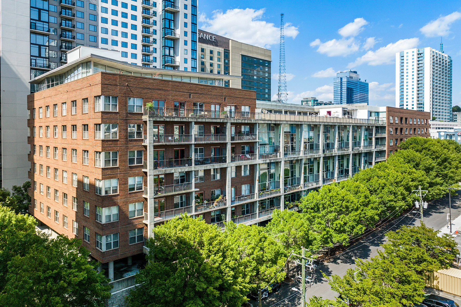 845 Spring Street No. 307