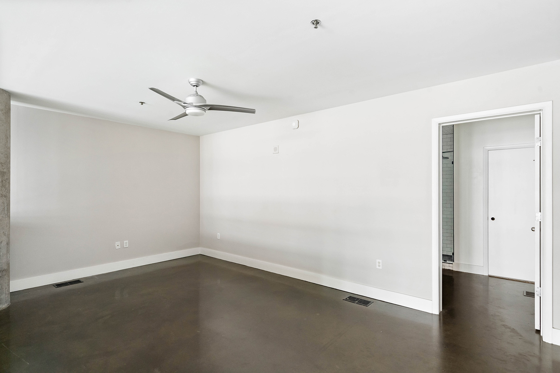 845 Spring Street No. 307