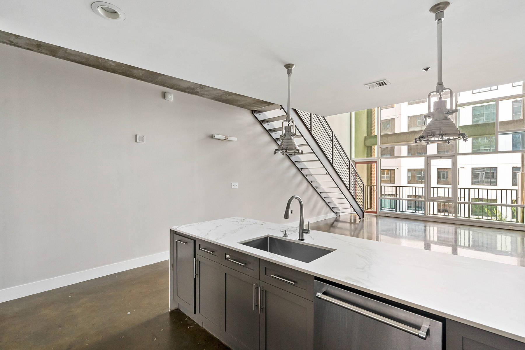 845 Spring Street No. 307