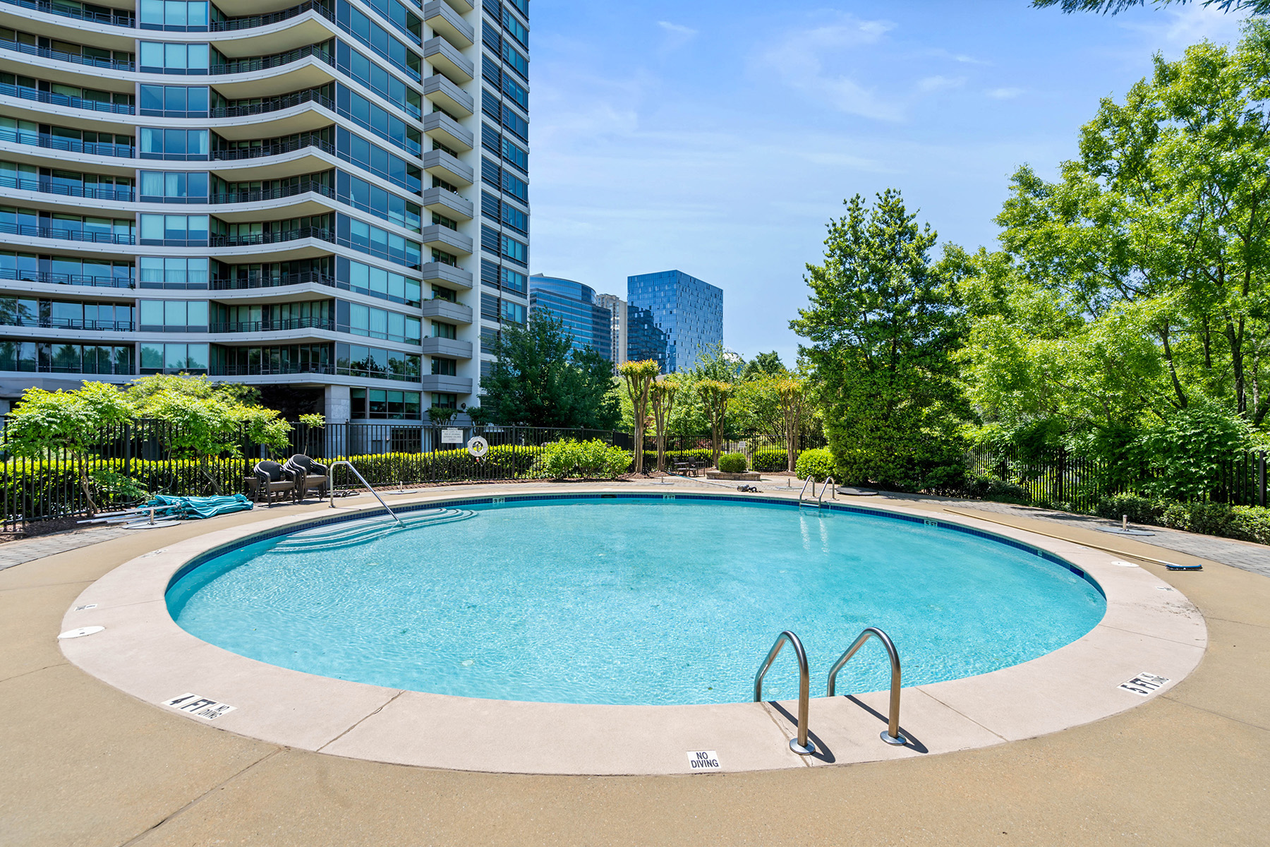 700 Park Regency Place No. 2004