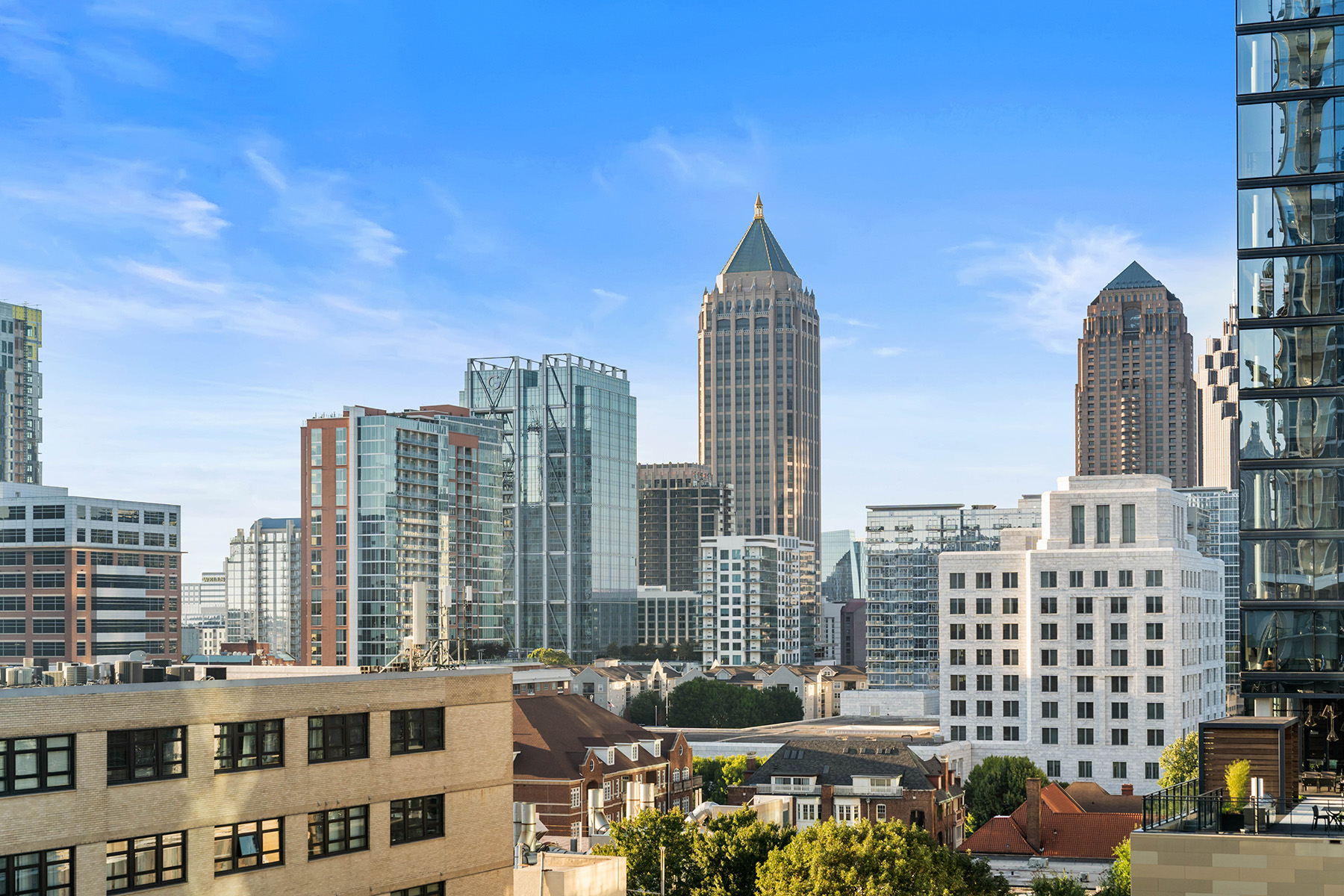 867 Peachtree Street No. 902