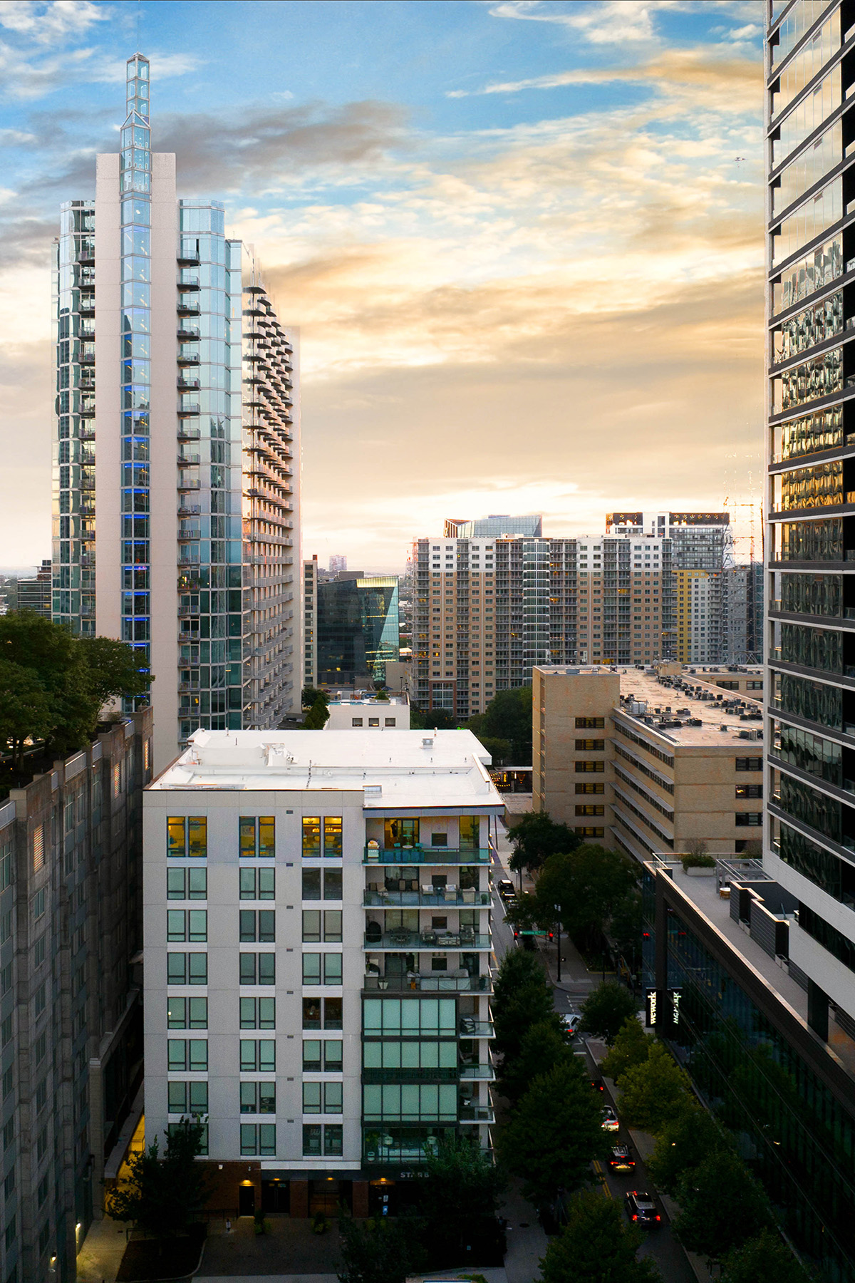 867 Peachtree Street No. 902