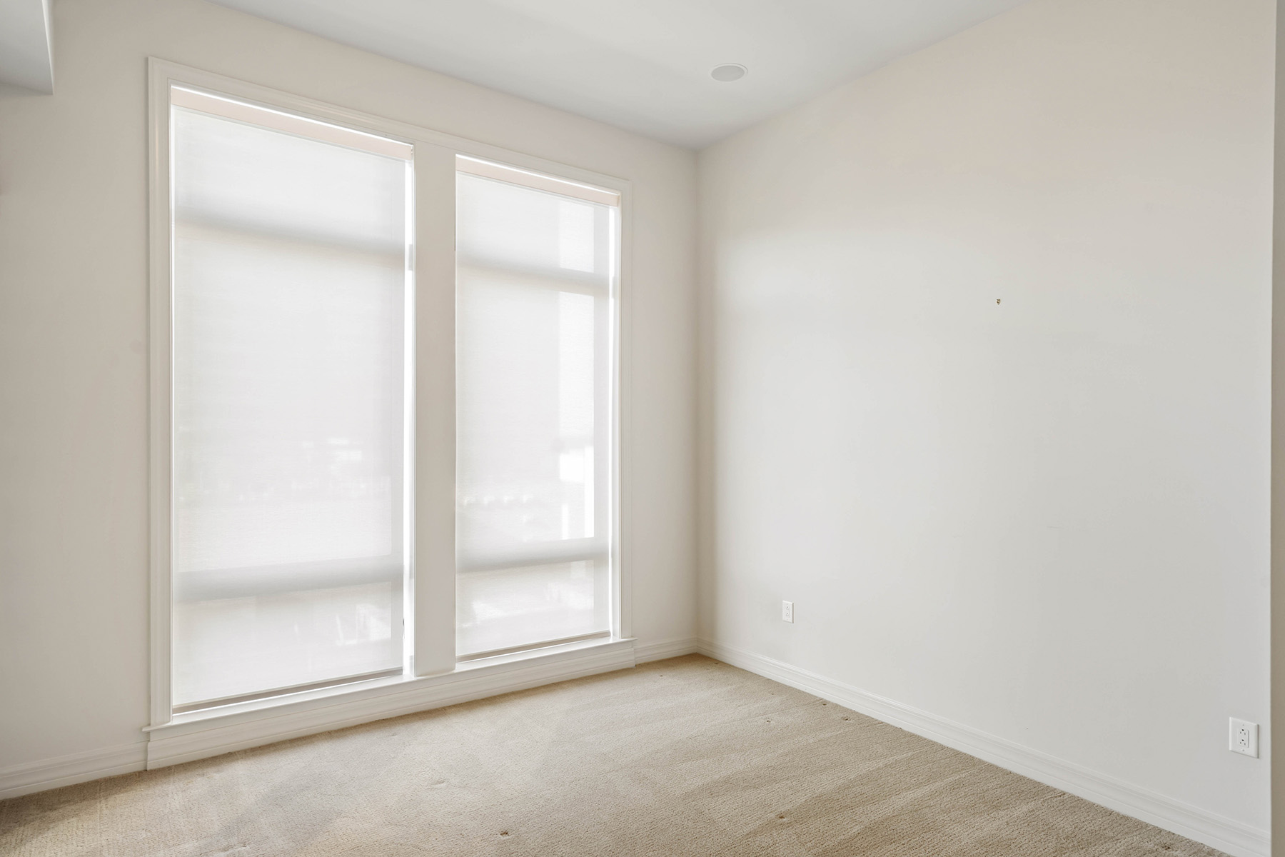 867 Peachtree Street No. 902